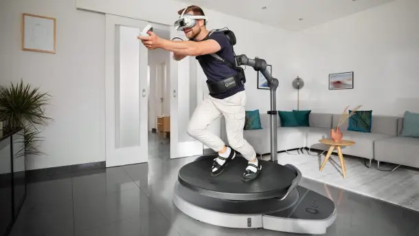 Virtuix Omniは、Metaの品質基準を満たした初のVRトレッドミルである。（画像：Virtuix）